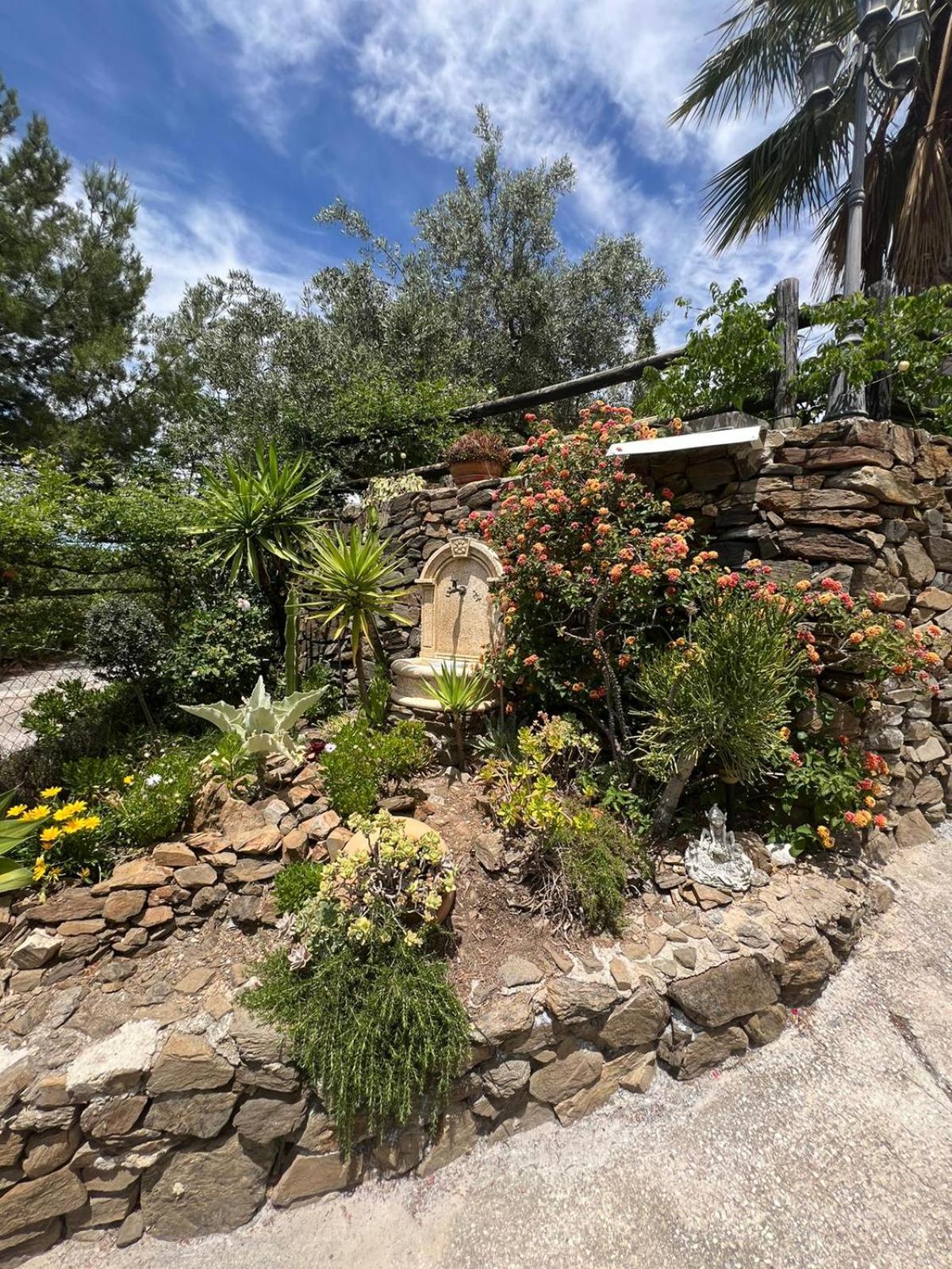 Los Olivos Málaga Exterior foto